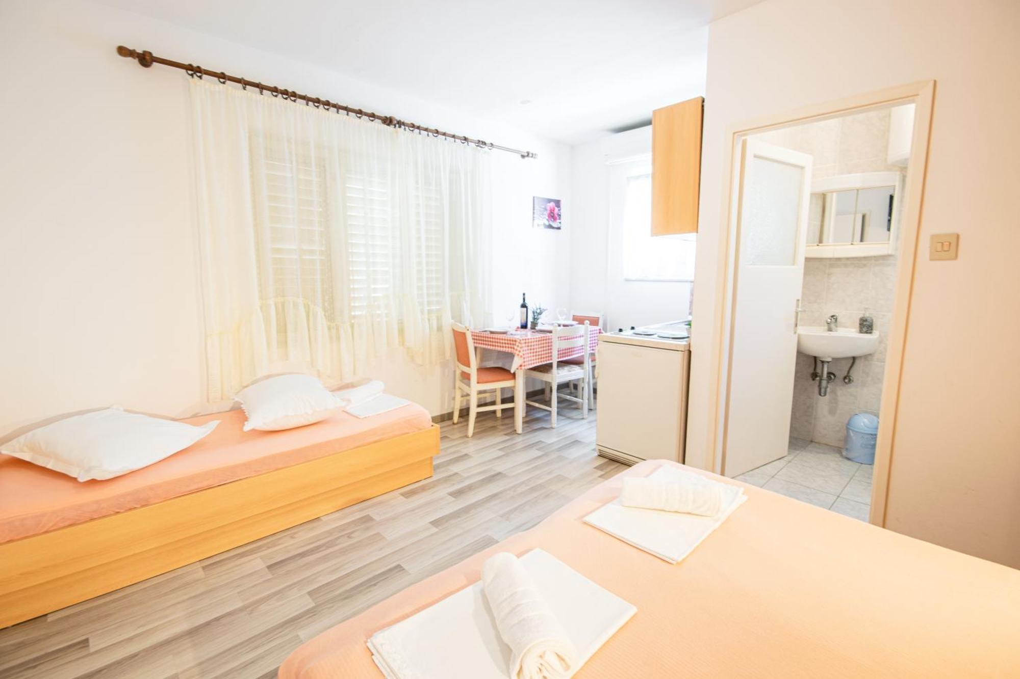 Apartman Biljana 马卡尔斯卡 外观 照片